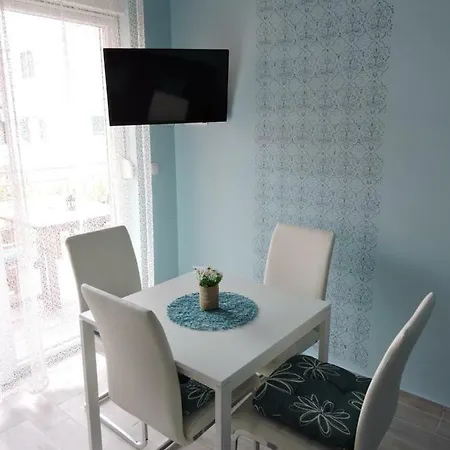 Perla Apartament *