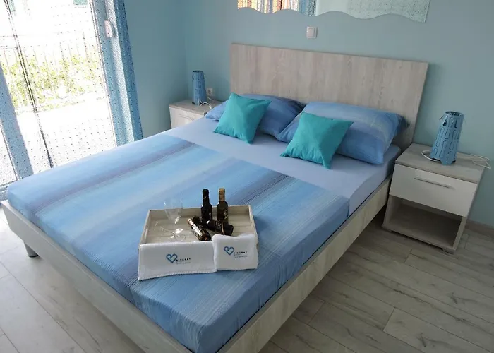 アパート Perla ビオグラード・ナ・モル