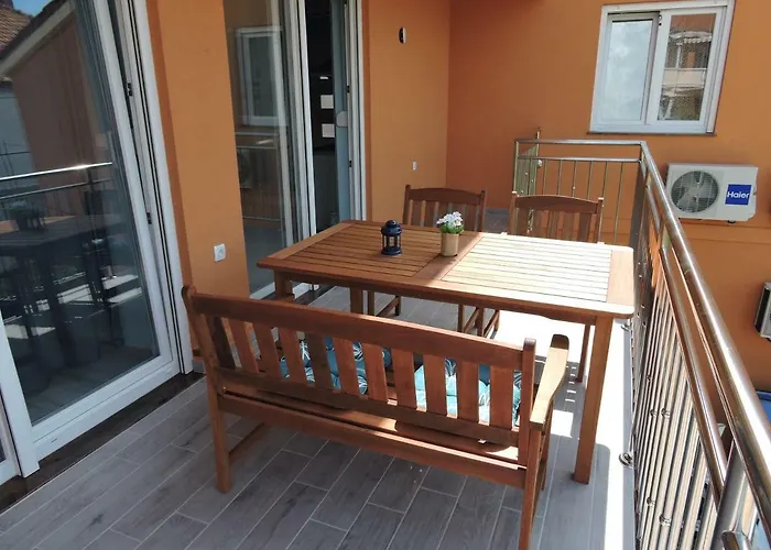 Perla アパート ビオグラード・ナ・モル