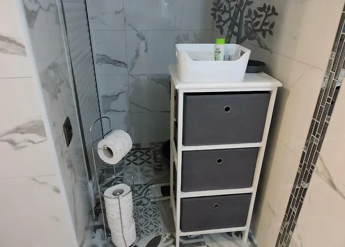 Perla * ビオグラード・ナ・モル